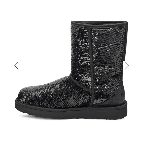 Ugg’s black sequined short cosmo boots Women’s size 6 Winter Bling - Picture 3 of 10